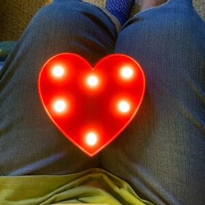 Source Unknown Red Heart LED Wall Decor